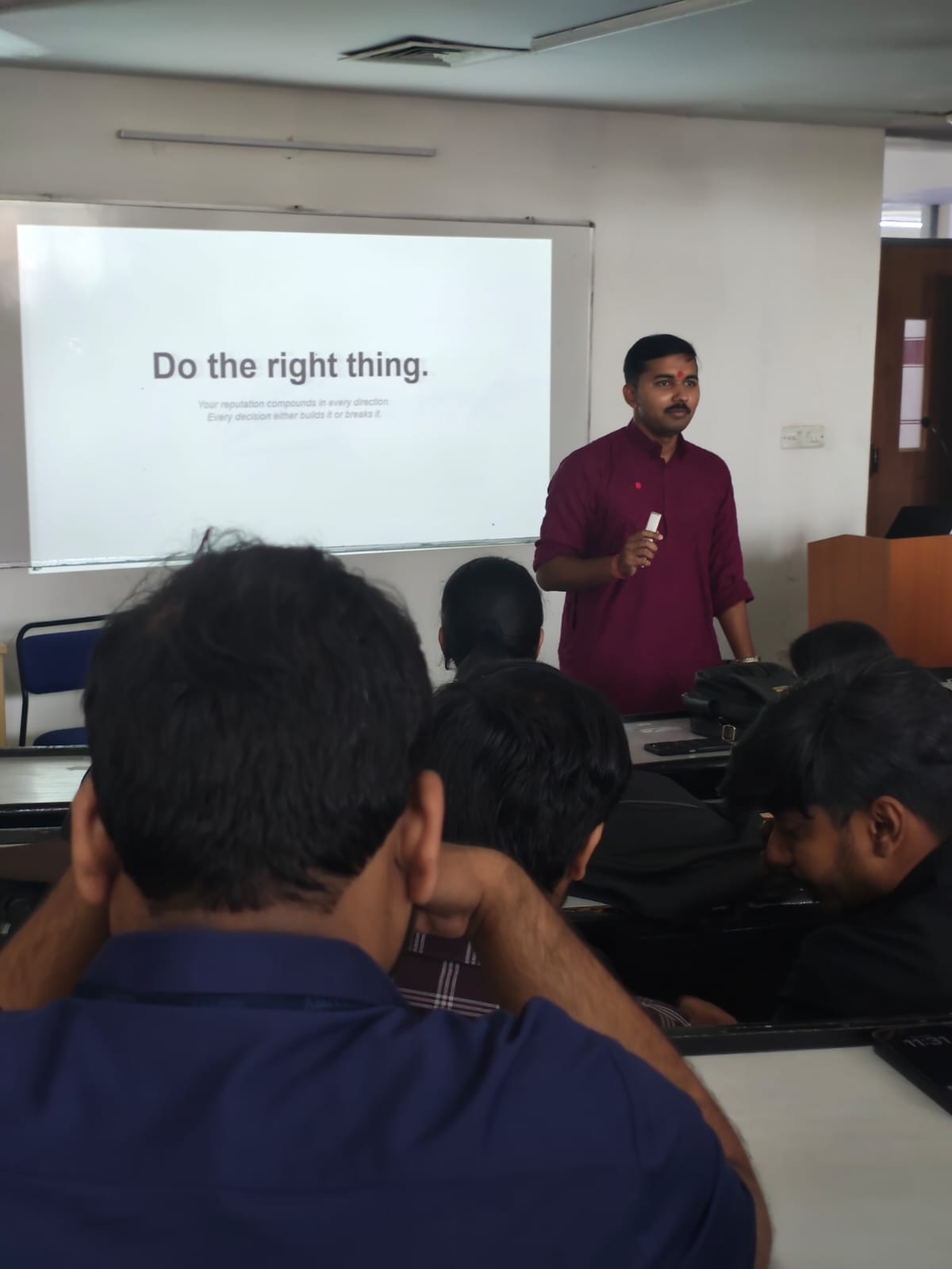 Presenting 'Do the right thing' slide to students